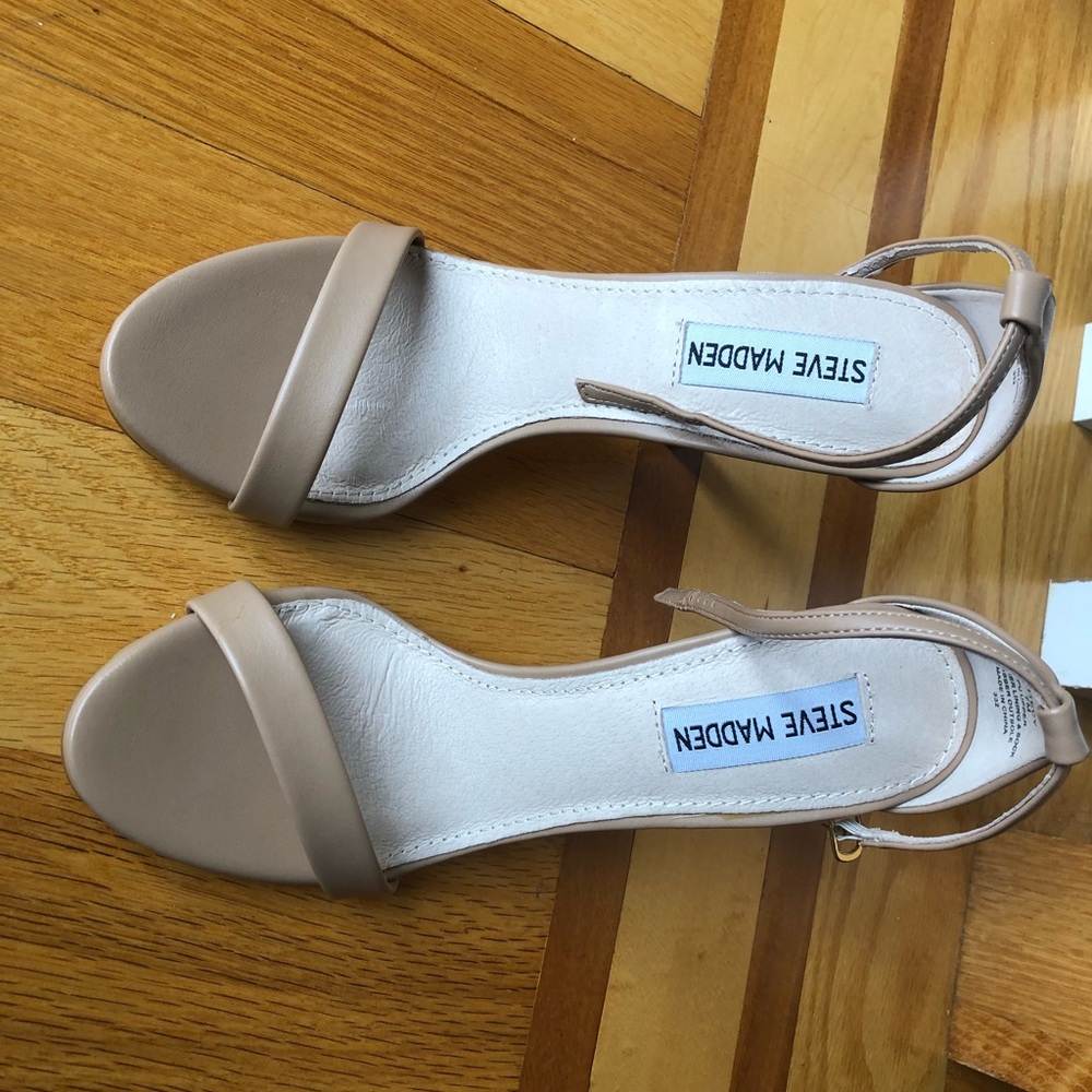 Steve Madden sandals